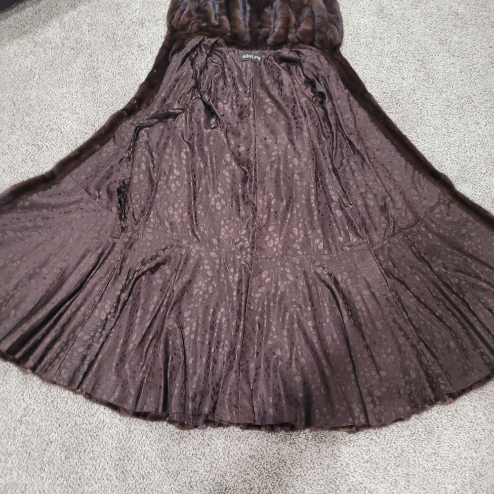 Beautiful Full-Length Brown Mink Fur Coat – Excellent Condition! - Picture 3 of 5